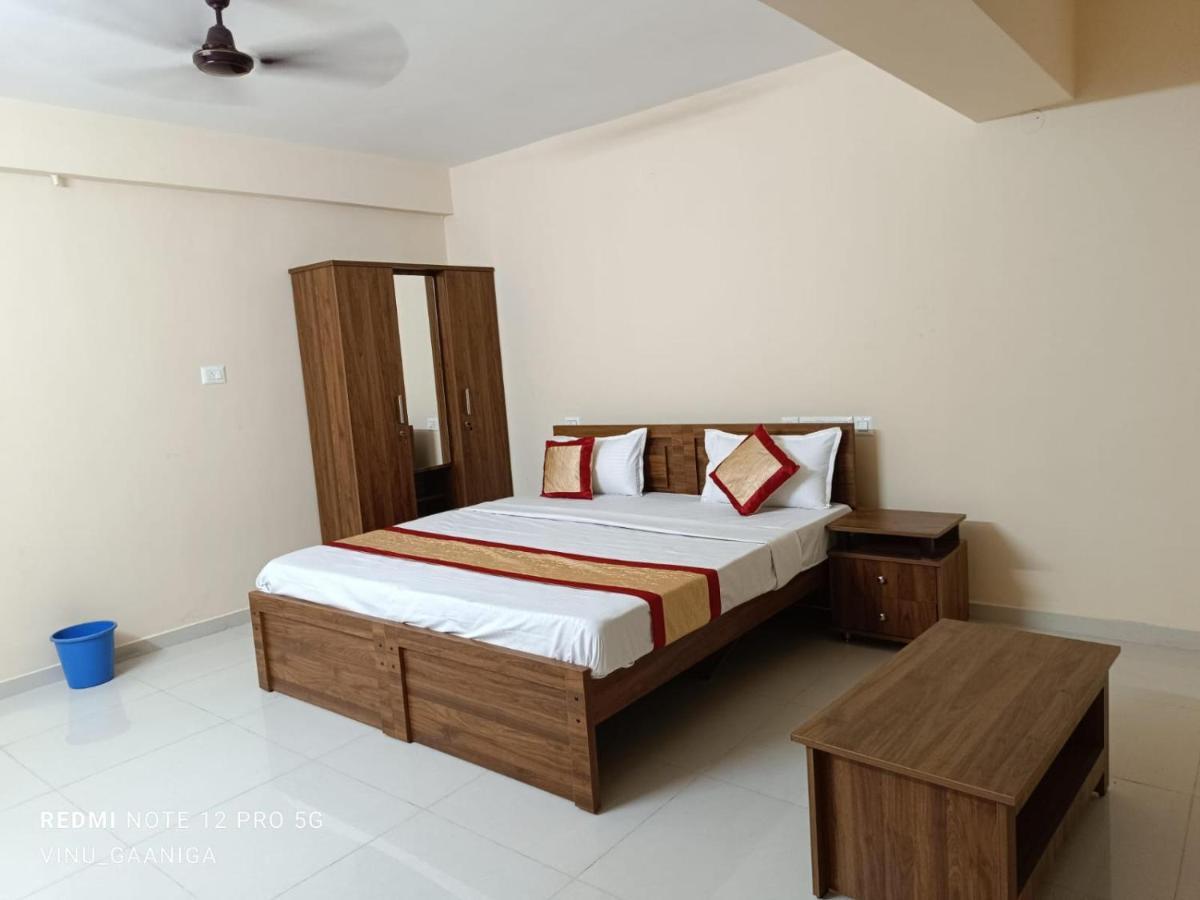 Premier Inn Lodge Mangalore Exteriör bild